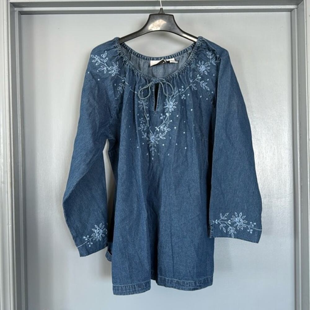 Fashion Bug Denim Women's Peasant Long Sleeved Pullover Embroidered Top sz 22/24